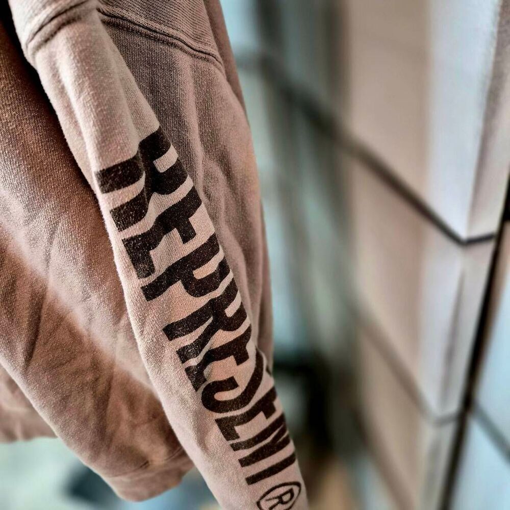 Represent hoodie - Picture 7 of 9